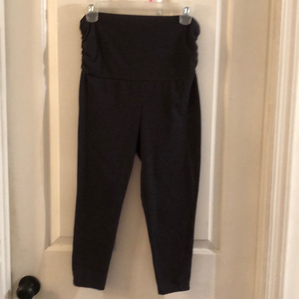 Adorable Dark Grey Cropped Pants - Picture 1 of 4